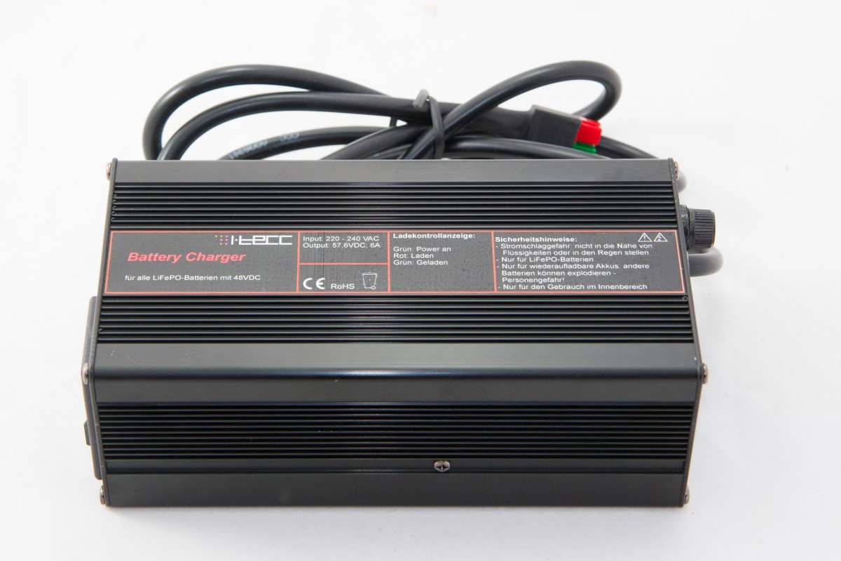 LiFePO4 Ladegerät LiFeEnergy 4806 (48V, 6A) | i-tecc LiFeEnergy
